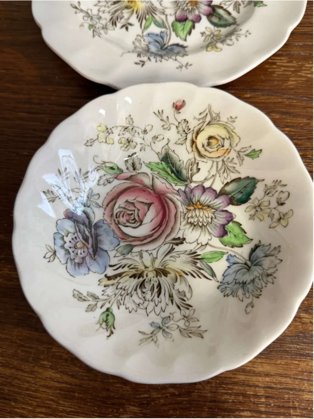 Vintage Johnson Brothers Sheraton Floral Center Bread Butter Plate & Dessert Bow